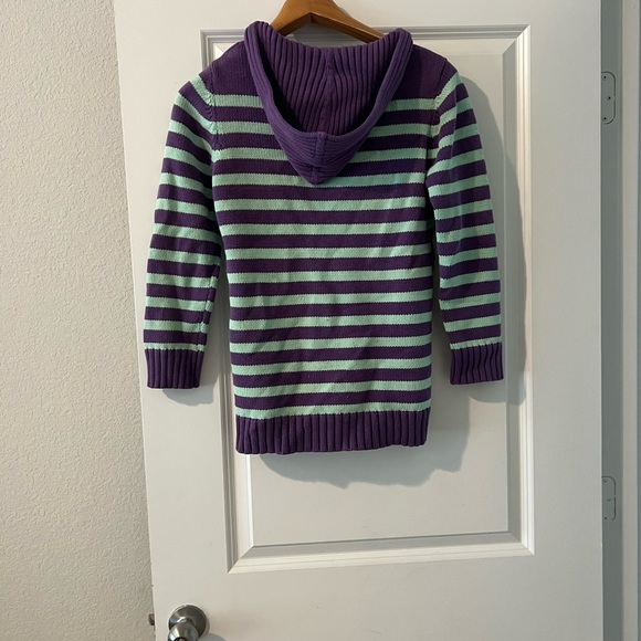 Sweater - Picture 2 of 3